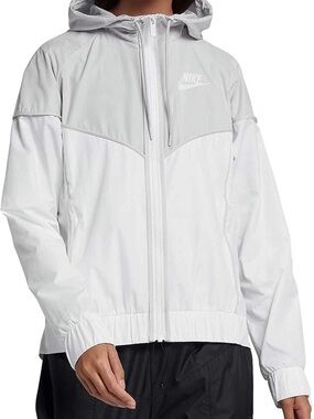 Nike Winderunner Hooded Windbreaker